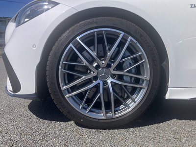 2025 Mercedes-BENZ C-CLASS AMG 照片 9