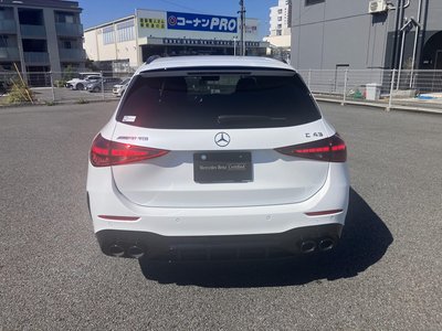 2025 Mercedes-BENZ C-CLASS AMG 照片 7