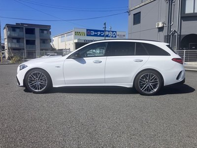 2025 Mercedes-BENZ C-CLASS AMG 照片 4