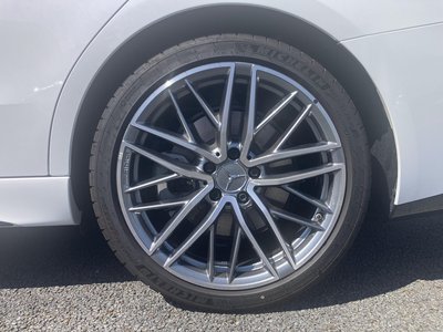2025 Mercedes-BENZ C-CLASS AMG 照片 10