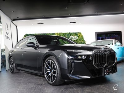 2023 BMW 7 SERIES — миниатюра 32