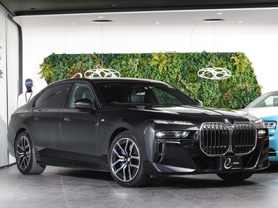 BMW 7 SERIES - 1