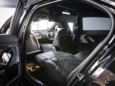 BMW 7 SERIES - 7