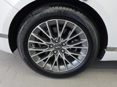 صورة 6 لـ 2021 Genesis G80