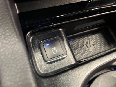 2018 Mercedes-BENZ GLS — миниатюра 32