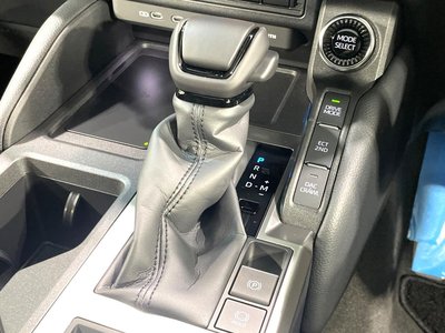 2025 Toyota LAND CRUISER 250 — миниатюра 51