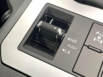 2025 Toyota LAND CRUISER 250 — миниатюра 53
