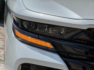 TOYOTA VELLFIRE - 7