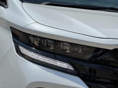 TOYOTA VELLFIRE - 6