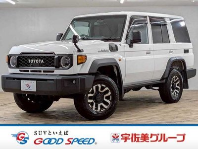 TOYOTA LAND CRUISER - 1