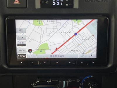 TOYOTA LAND CRUISER 70 - 4