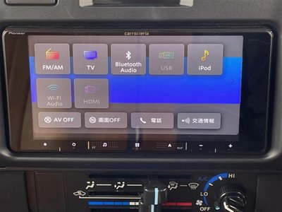 TOYOTA LAND CRUISER 70 - 8