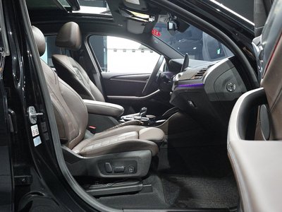 2024 BMW X4 thumbnail 16