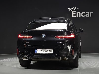 صورة 4 لـ 2024 BMW X4