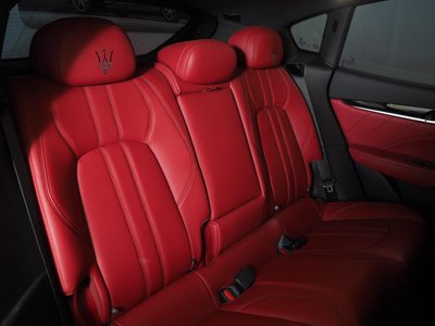 2022 Maserati LEVANTE — фото 10