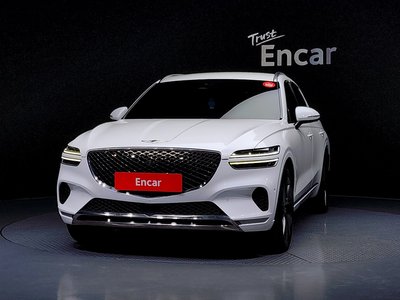 صورة 2 لـ 2021 Genesis GV70