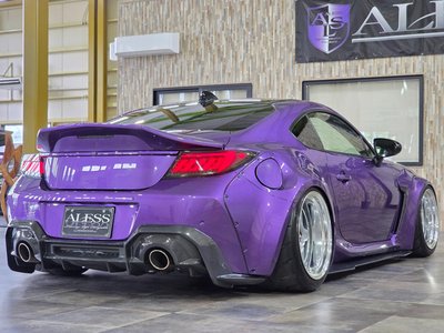 صورة 2 لـ 2024 Toyota GR86