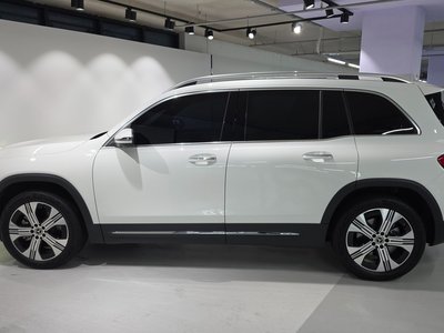 2025 Mercedes-BENZ EQB 照片 8