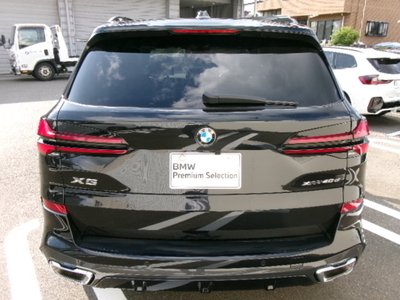 صورة 10 لـ 2025 BMW X5