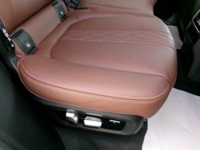 صورة مصغرة 44 لـ 2025 BMW X5