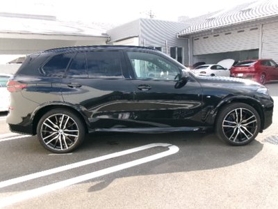 صورة 9 لـ 2025 BMW X5