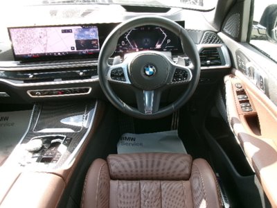 صورة مصغرة 41 لـ 2025 BMW X5