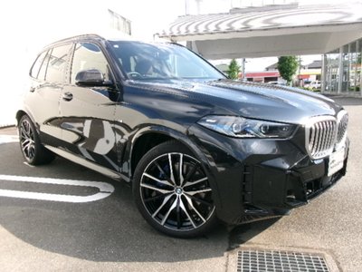 صورة 6 لـ 2025 BMW X5