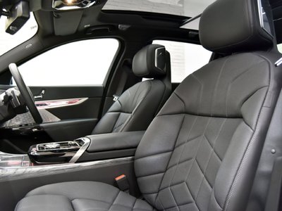 BMW 7 SERIES - 7