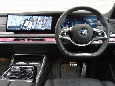 BMW 7 SERIES - 9