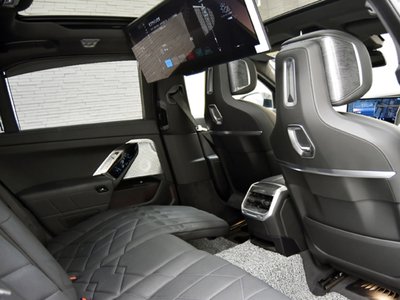 2024 BMW 7 SERIES — миниатюра 12