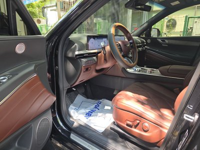 GENESIS GV80 - 5