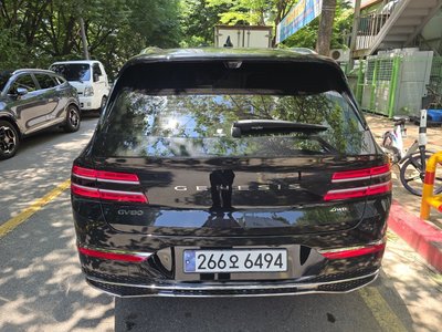 GENESIS GV80 - 3