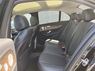 MERCEDES-BENZ E-CLASS - 7