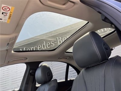MERCEDES-BENZ E-CLASS - 8