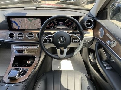 MERCEDES-BENZ E-CLASS - 6