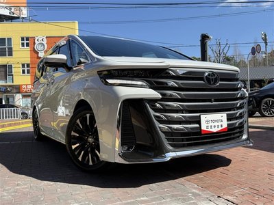 TOYOTA VELLFIRE - 9