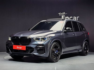 صورة 1 لـ 2022 BMW X5