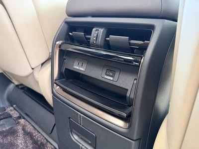 صورة مصغرة 36 لـ 2023 Toyota ALPHARD