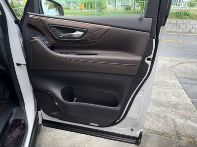 صورة مصغرة 46 لـ 2023 Toyota ALPHARD