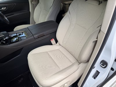 صورة مصغرة 49 لـ 2023 Toyota ALPHARD