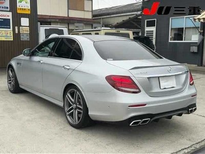 MERCEDES-BENZ E-CLASS AMG - 2