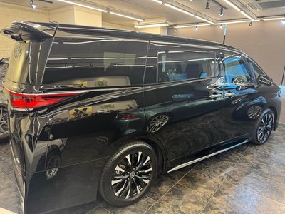 TOYOTA VELLFIRE - 5