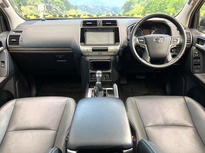 TOYOTA LAND CRUISER PRADO - 2