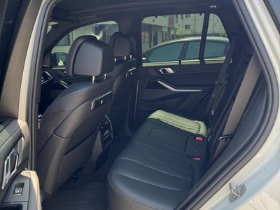 صورة 9 لـ 2025 BMW X5