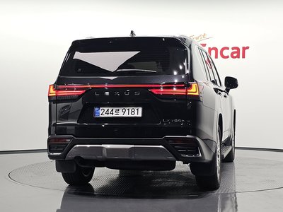 LEXUS LX - 4