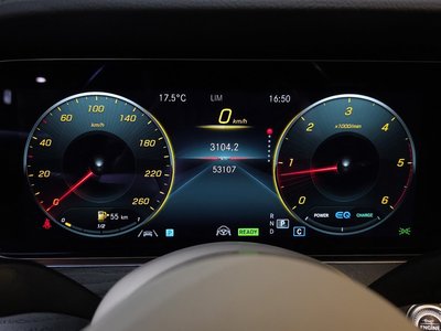 MERCEDES-BENZ CLS - 8