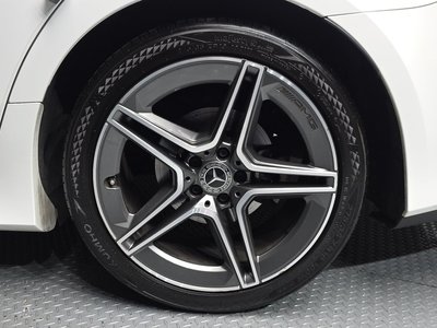 MERCEDES-BENZ CLS - 6