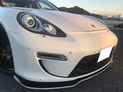 PORSCHE PANAMERA - 3