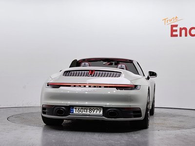 PORSCHE 911 - 3