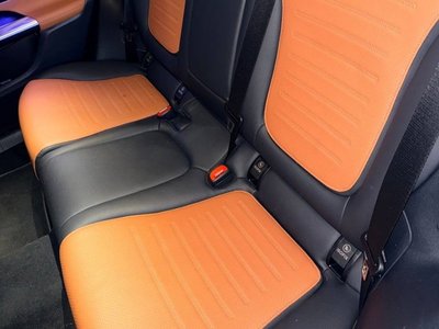 MERCEDES-BENZ GLC - 5